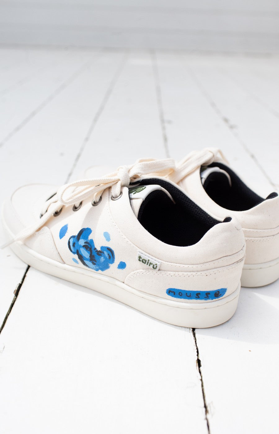 Tênis Collab Cidades Invisíveis + Tairú