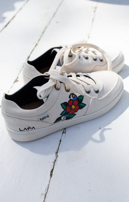 Tênis Collab Cidades Invisíveis + Tairú