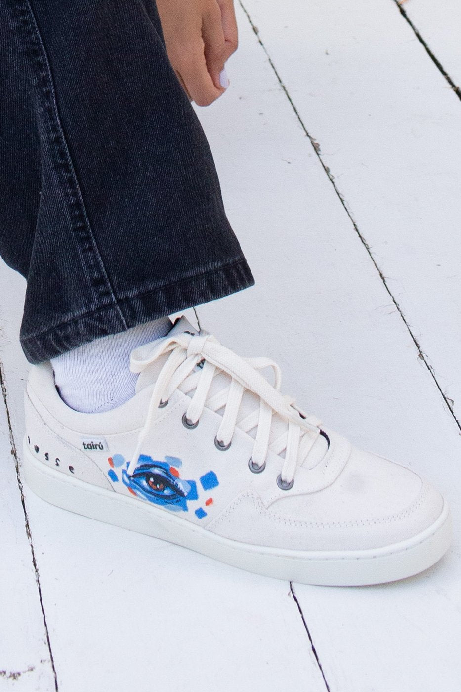 Tênis Collab Cidades Invisíveis + Tairú