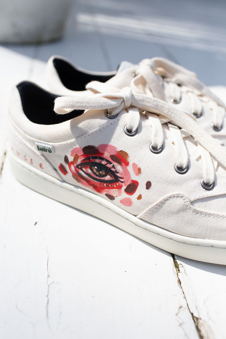 Tênis Collab Cidades Invisíveis + Tairú