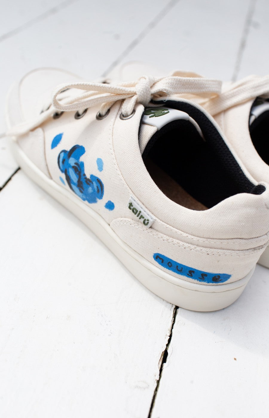 Tênis Collab Cidades Invisíveis + Tairú