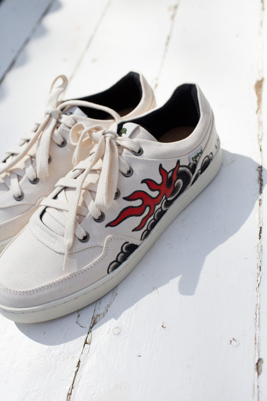 Tênis Collab Cidades Invisíveis + Tairú