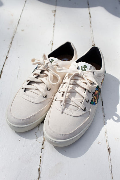 Tênis Collab Cidades Invisíveis + Tairú