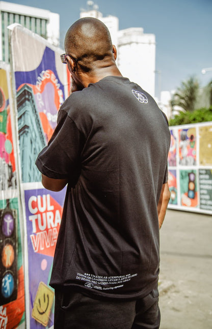 T-Shirt - Amor Nessa Cidade (Preta)