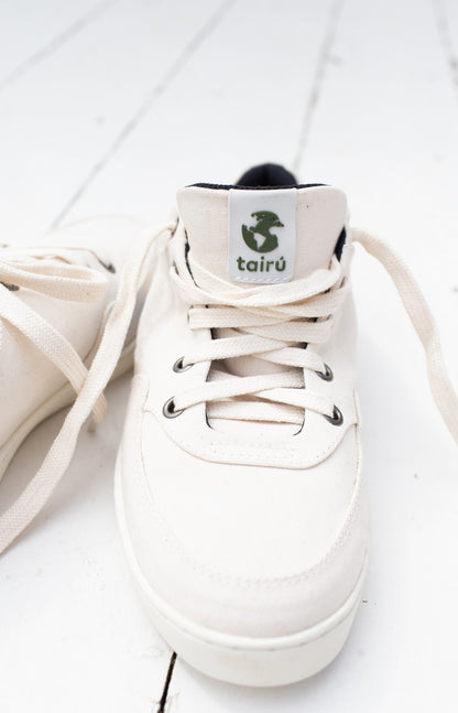 Tênis Collab Cidades Invisíveis + Tairú